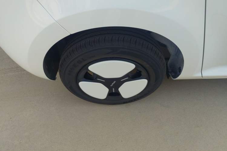 Used CHANGAN NEVO Lumin 2024 130km Qingyue Version Right Rear Wheel Hub