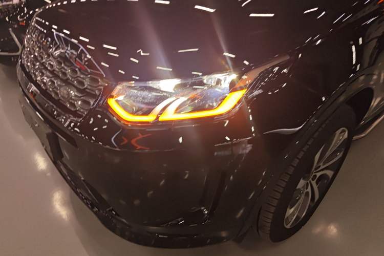 Used Land Rover Discovery Sport 2021 249 PS R-Dynamic S Performance Edition