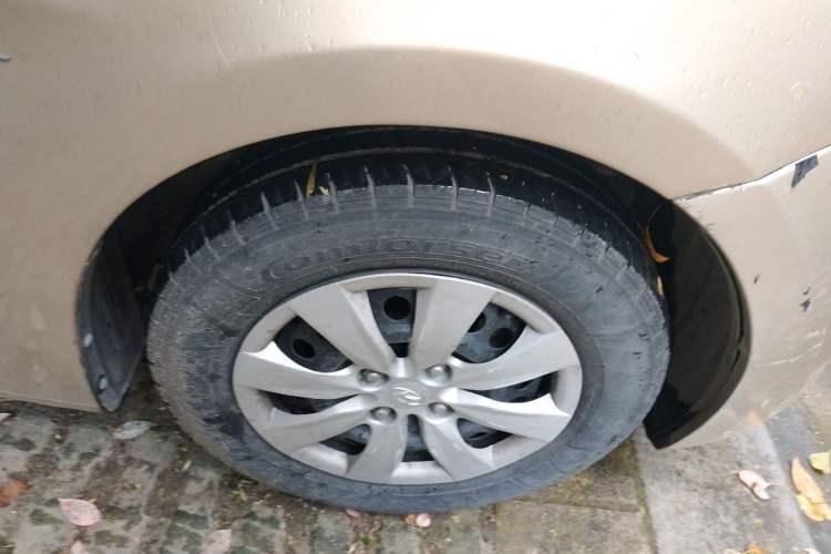 Used Hyundai Verna (older generation) 2010 Sedan 1.4L Manual Comfort GS
