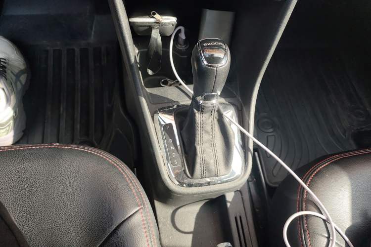 Used Skoda Rapid Spaceback 2018 1.6L Automatic Comfort Edition