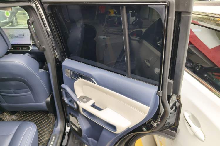 Used JETOUR Traveler C-DM 2024 C-DM 208KM Mountain & Wilderness Edition
