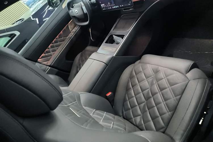 Used Nio ET9 2025 100 kWh
