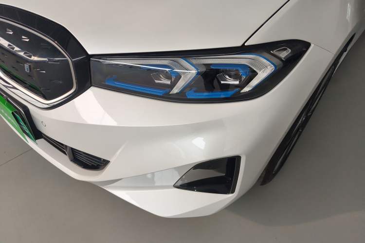 Used BMW i3 2023 eDrive 40 L Midnight Sports Package