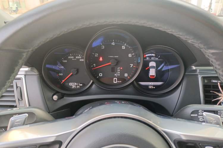 Used Porsche Macan 2017 Macan 2.0T
