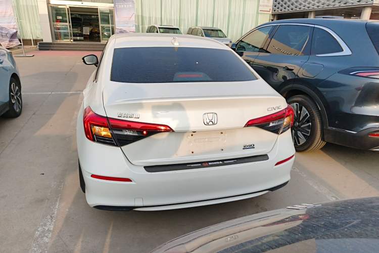 Used Honda Civic 2023 240TURBO CVT Dynamic Edition