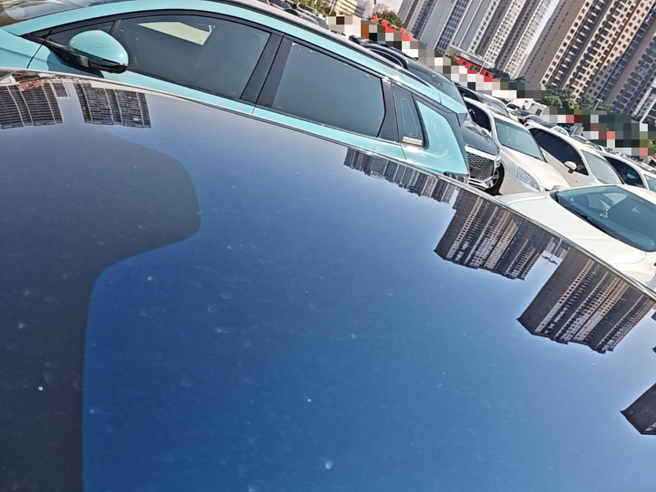 Hongqi EH7 2025 640 All-Wheel Drive Smart Selection Edition — снимка 7