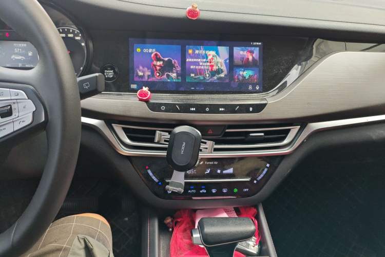 Used CHANGAN CS35PLUS 2019 1.4T DCT CoolLink Blue Whale Edition