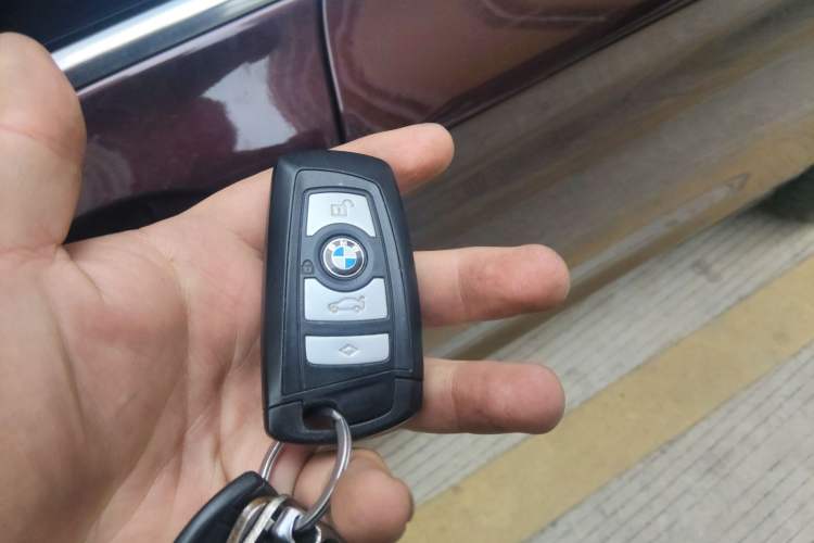 Used BMW 5 Series GT 2015 528i Leading Model
