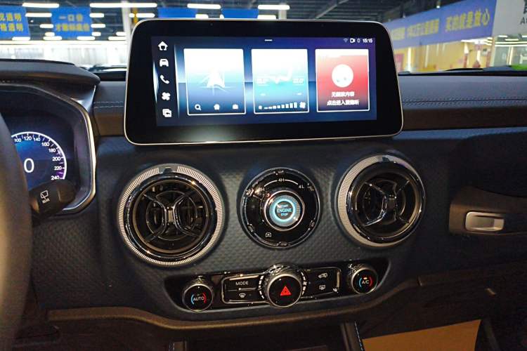 Used BAIC Off-Road BJ40 2023 2.0D Automatic Four-Wheel Drive Blade Hero Edition Adventurer Type