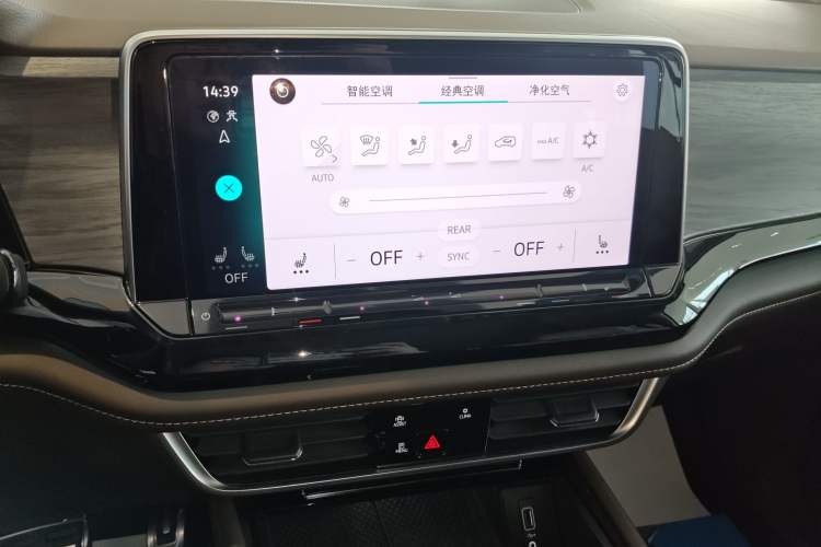 Used Volkswagen Viloran 2024 380TSI Premium Edition