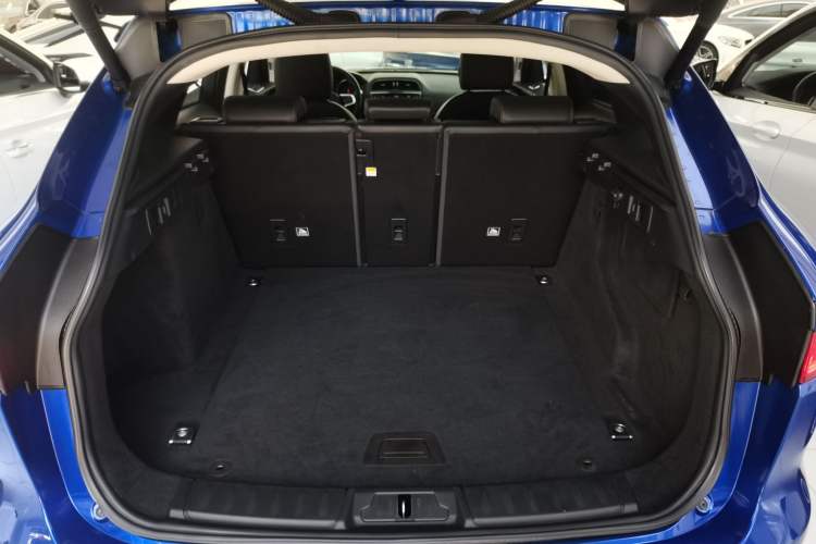 Used Jaguar F-PACE 2018 2.0T Four-Wheel Drive Urban Luxury Edition