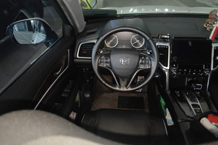 Used Honda UR-V 2017 370TURBO 2WD Prestige Edition China V Steering Wheel