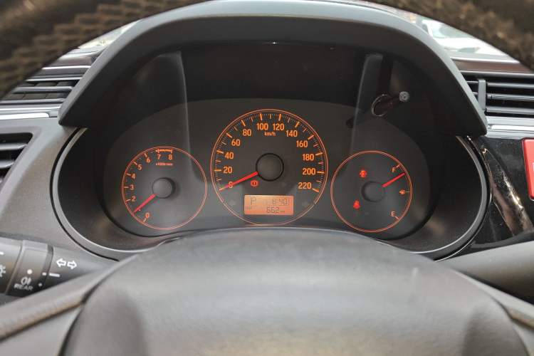 Used Honda Greiz 2016 1.5L CVT Classic Edition
