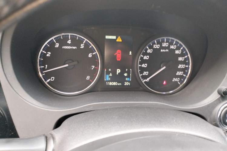 Used Mitsubishi Outlander 2014 2.4L 4x4 Deluxe Value Edition 5 Seats
