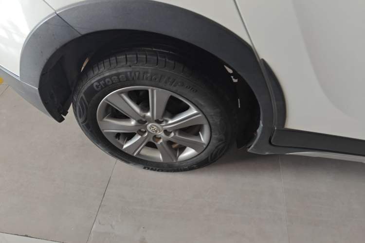 Used Toyota Verso 2015 180E CVT Crossover Edition