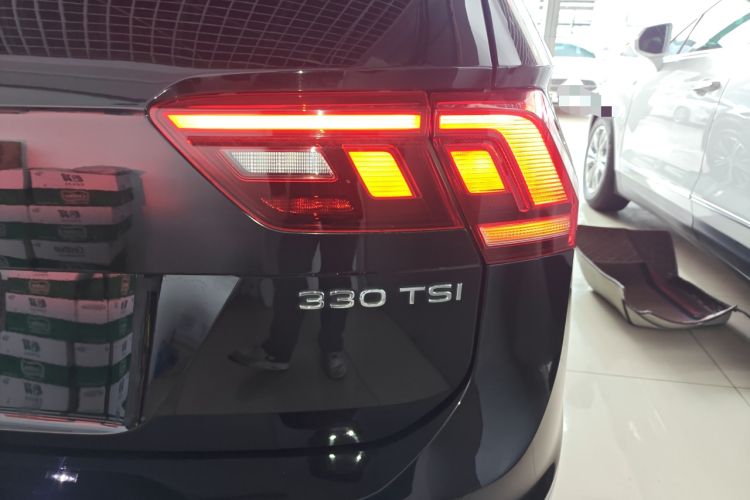 Used Volkswagen Tiguan L 2021 330TSI Automatic Two-Wheel Drive Smart Edition Exterior 3