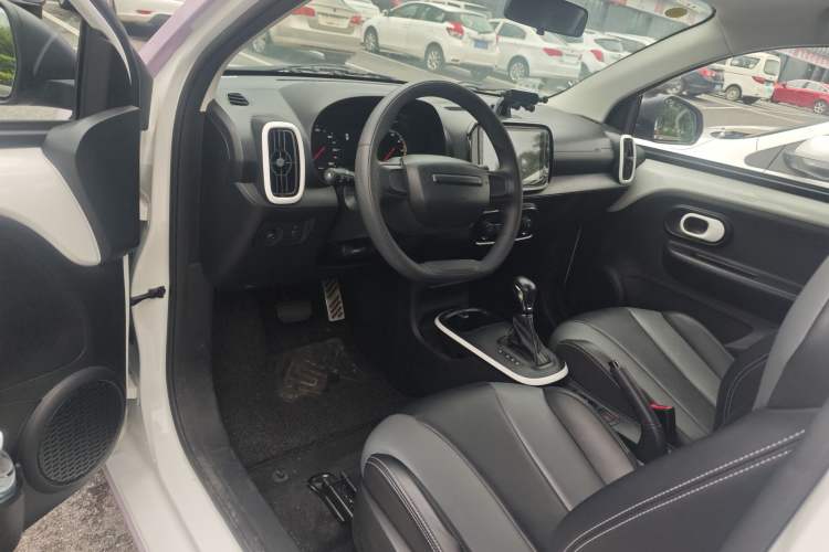 Used Roewe Clever 2022 311km QiQi BoBo Edition
