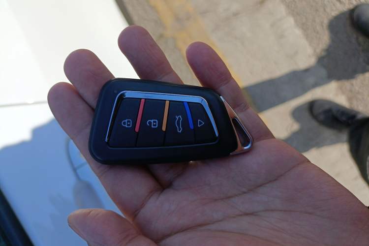 Used Buick Velite 6 2023 430km Range Commuter Version Interior 1