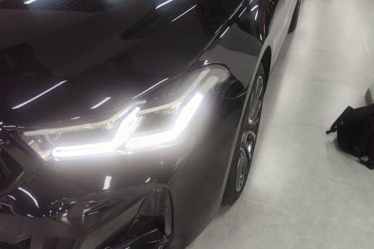 Used BMW 6 Series GT 2024 630i M Sport Luxury Package Left Front Headlight