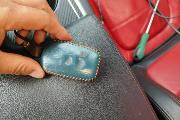 Used Jaguar XE 2017 2.0T 200 PS R-Sport