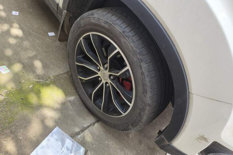 Used FAW Senya R7 2016 1.6L Manual Luxury Version
