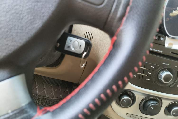 Used Buick Excelle 2013 1.5L Automatic Classic Model
