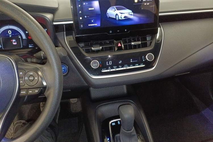 Used Toyota Corolla 2023 1.8L Smart Electric Hybrid Dual-Motor Elite Edition Audio And AC Panel