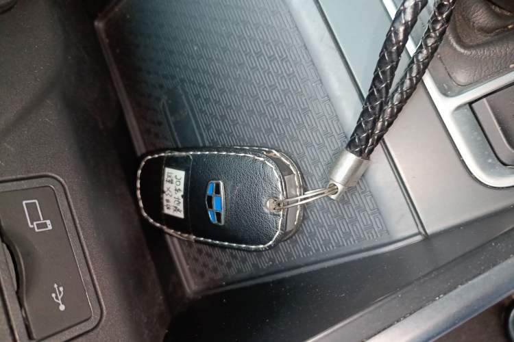 Used Geely Auto Vision X3 2019 Upgraded Model 1.5L CVT Prestige Version