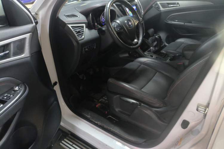 Used Changan CS75 2017 Shangkui Edition 1.5T Manual Fengxiang Model