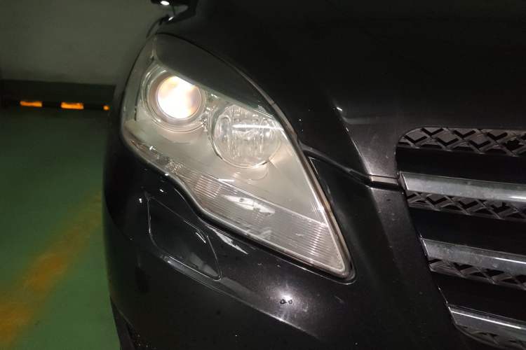 Used Mercedes-Benz R-Class 2011 R 350 L 4MATIC