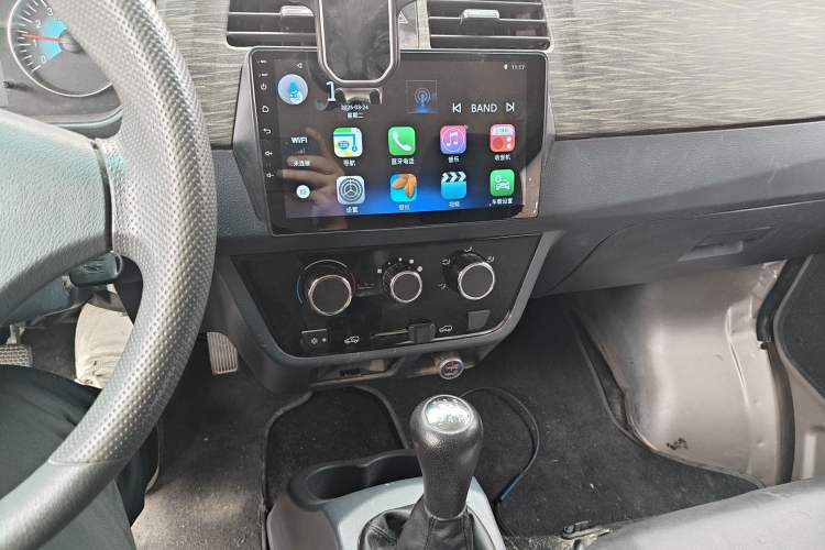 Used Jinbei Hiace X30 2021 1.5L Wealthy Edition Bus China VI Standard SWC15M Audio And AC Panel