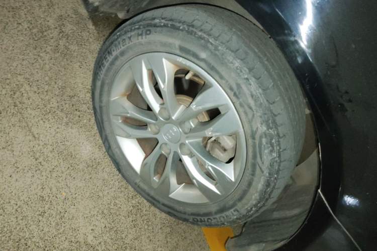 Used Geely Auto Emgrand 2016 Sedan 1.5L Manual Upward Edition