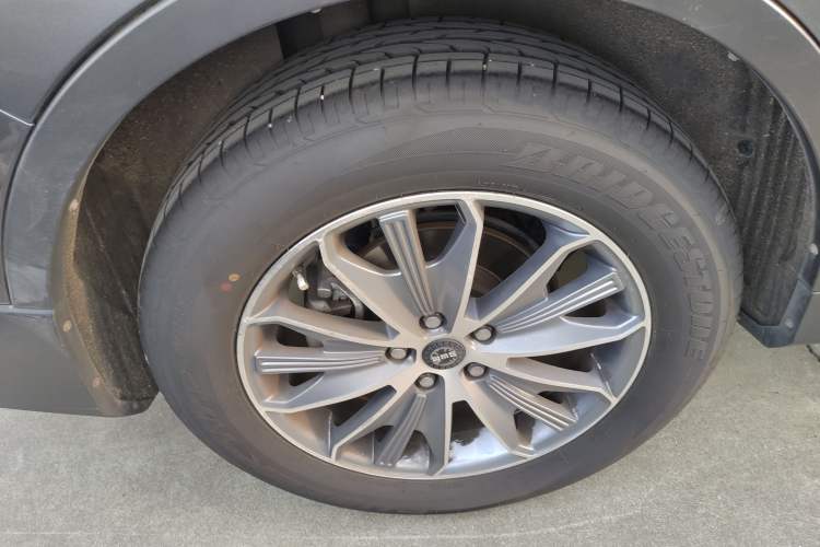 Used SWM G05 2021 PRO 1.5T Automatic Luxury Model 7 Seats
