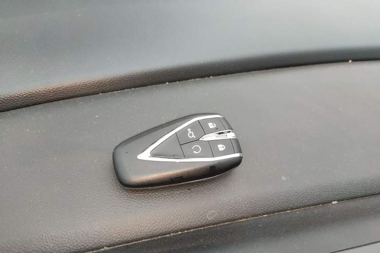 Used Changan Eado 2023 Changan Edition PLUS Blue Whale NE 1.4T GDI DCT Prestige Version
