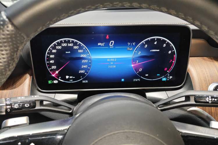 Used Mercedes-Benz GLC 2023 GLC 300 L 4MATIC Dynamic 7-Seater
