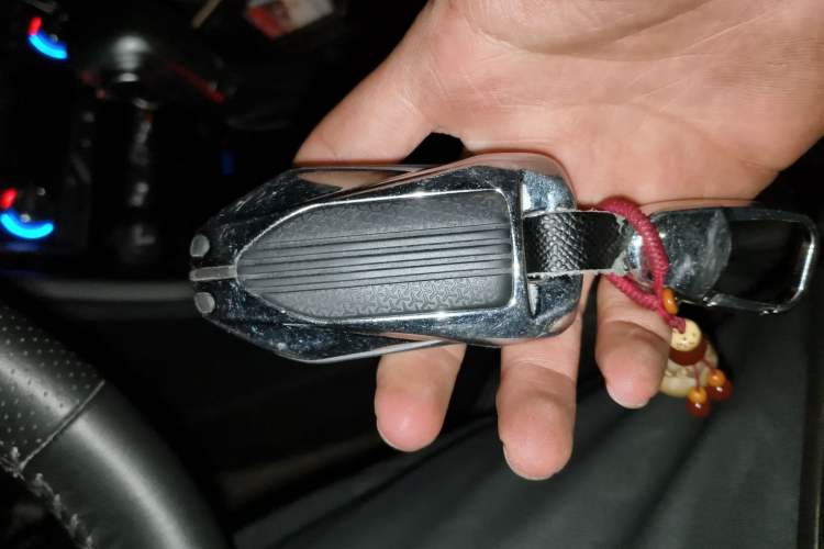 Used Zotye T600 Coupe 2017 1.5T Automatic Luxury Model Vehicle Key