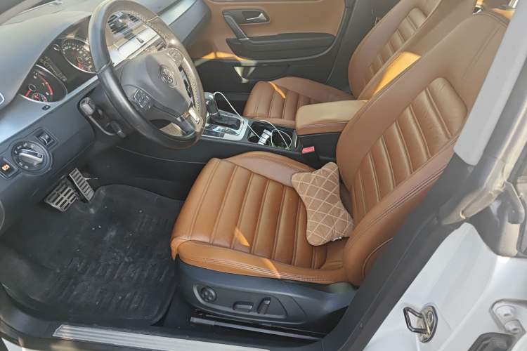 Used Volkswagen FAW-Volkswagen CC 2010 2.0 TSI Luxury Model Left Front Seat