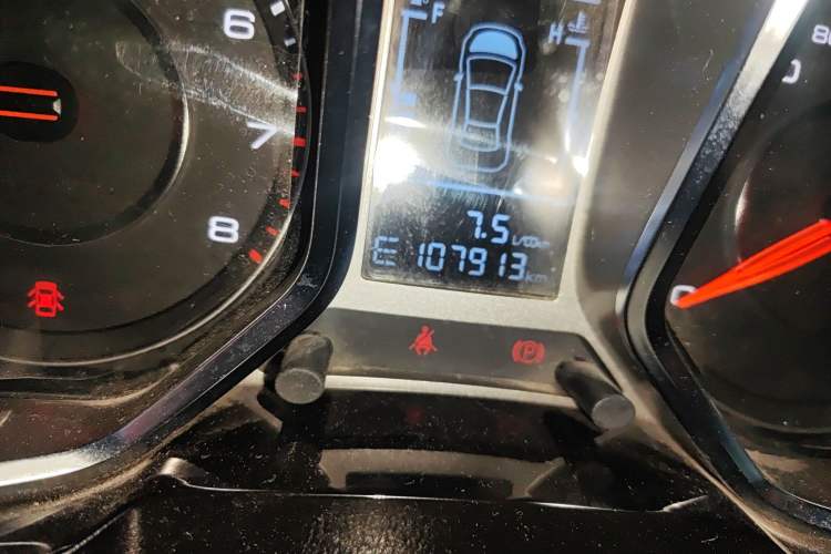 Used Zotye Domy X5 2017 Upgraded Model 1.5T CVT ZhiXian Edition