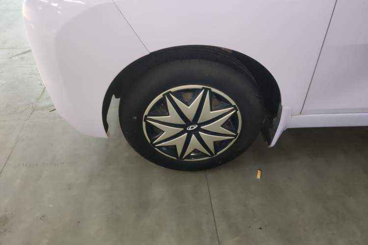 Used Chery QQ Ice Cream 2022 170km Sundae Phosphate Lithium-Ion Left Front Wheel Hub