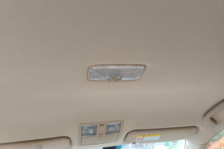 Used Toyota Reiz 2010 2.5S Fengdu Jinghua Edition Headliner