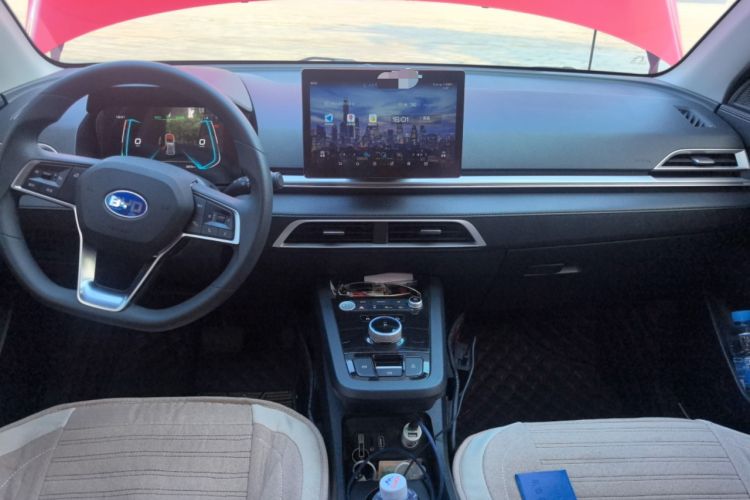 Used BYD e2 2019 Long-Range Version Yao·Luxury Trim Center Console