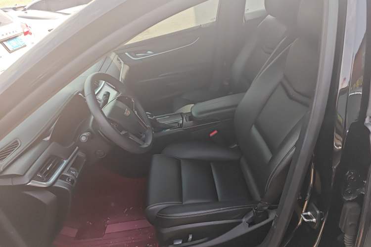 Used Cadillac XTS 2018 28T Tech Edition Left Front Seat