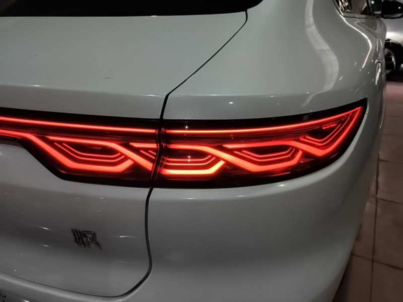 Used BYD Han 2022 DM-i 121KM Luxury Model — 7