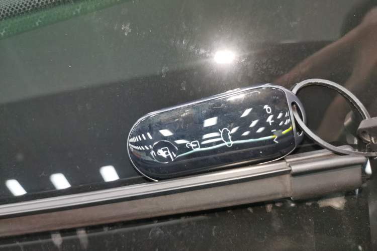 Used Hima AITO M5 2025 Extended-Range Ultra All-Wheel-Drive Version Vehicle Key