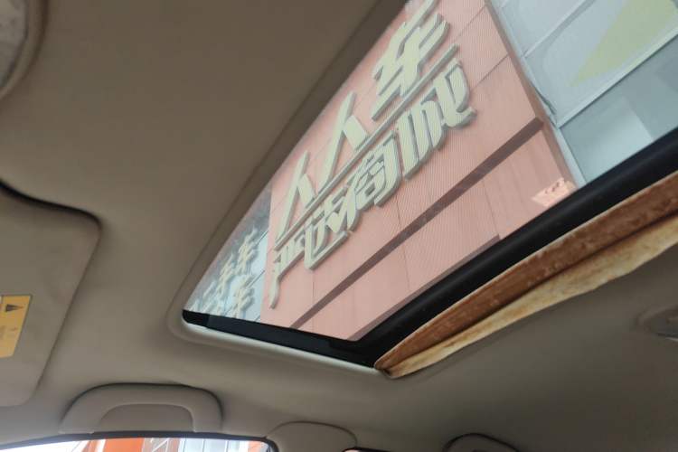 Used Buick Excelle 2015 1.5L Manual Classic Trim Headliner