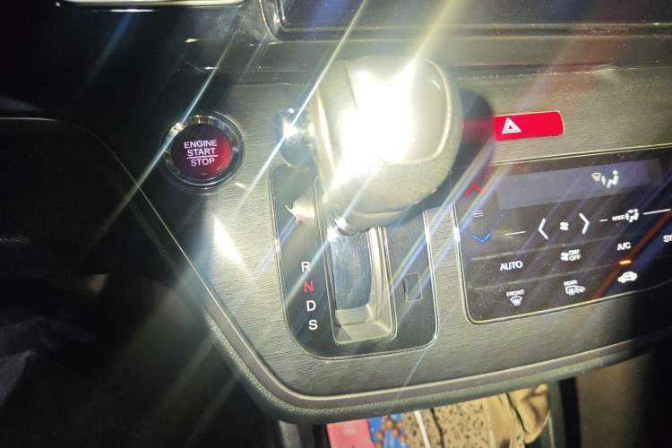 Used Honda Elysion 2016 2.4L Luxury Edition Gear Lever