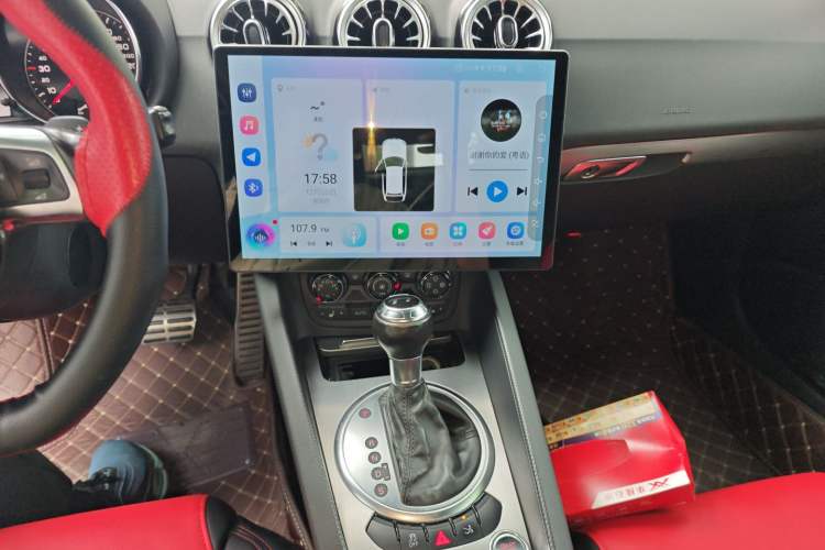 Used Audi TT 2011 TT Roadster 2.0TFSI
