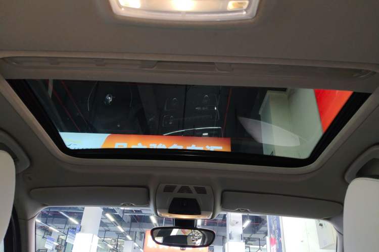 Used BMW 1 Series (Import) 2016 118i Urban Design Package
