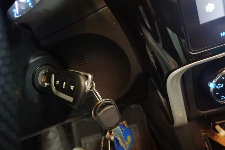 Used Toyota Corolla 2017 Revised Version 1.2T S-CVT GL-i