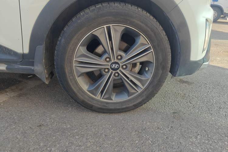 Used Hyundai ix25 2015 1.6L Automatic Two-Wheel Drive Smart GLS Trim